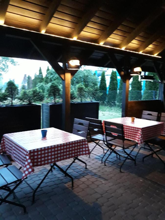 Bed & Breakfast Green Roof Rybarzowice  Dış mekan fotoğraf