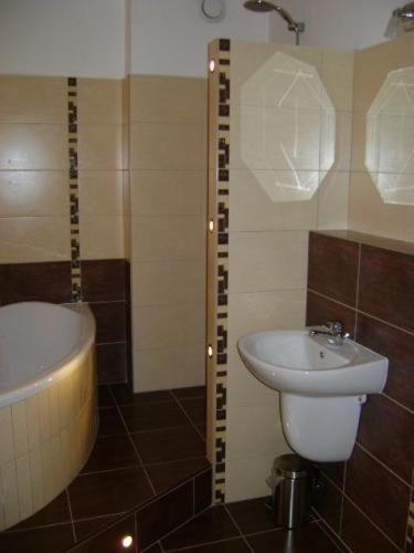 Bed & Breakfast Green Roof Rybarzowice  Dış mekan fotoğraf
